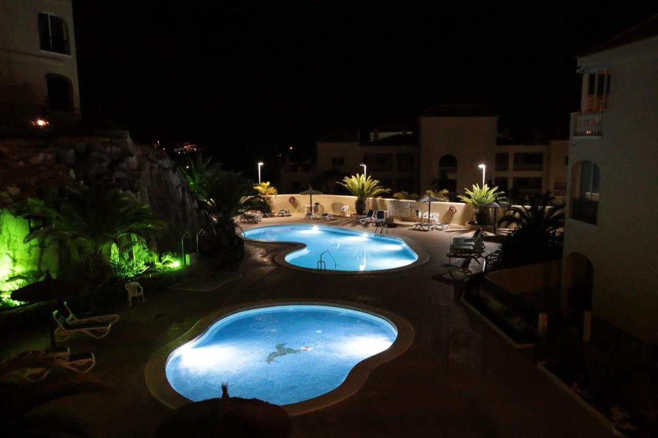 Golf View Apartment - Stunning Ocean View Golf Del Sur San Miguel de Abona Bagian luar foto