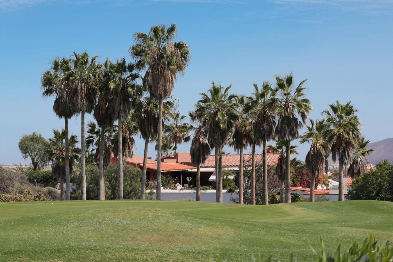 Golf View Apartment - Stunning Ocean View Golf Del Sur San Miguel de Abona Bagian luar foto