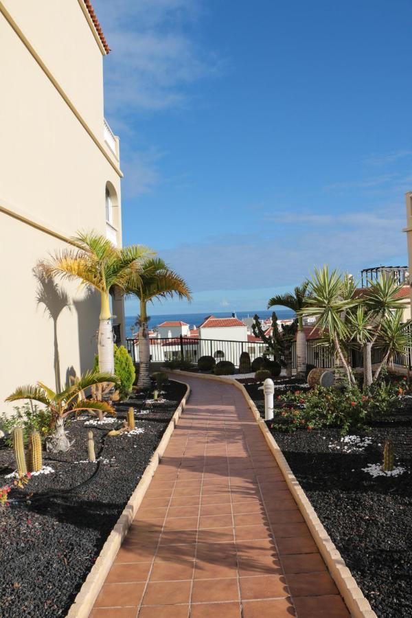Golf View Apartment - Stunning Ocean View Golf Del Sur San Miguel de Abona Bagian luar foto