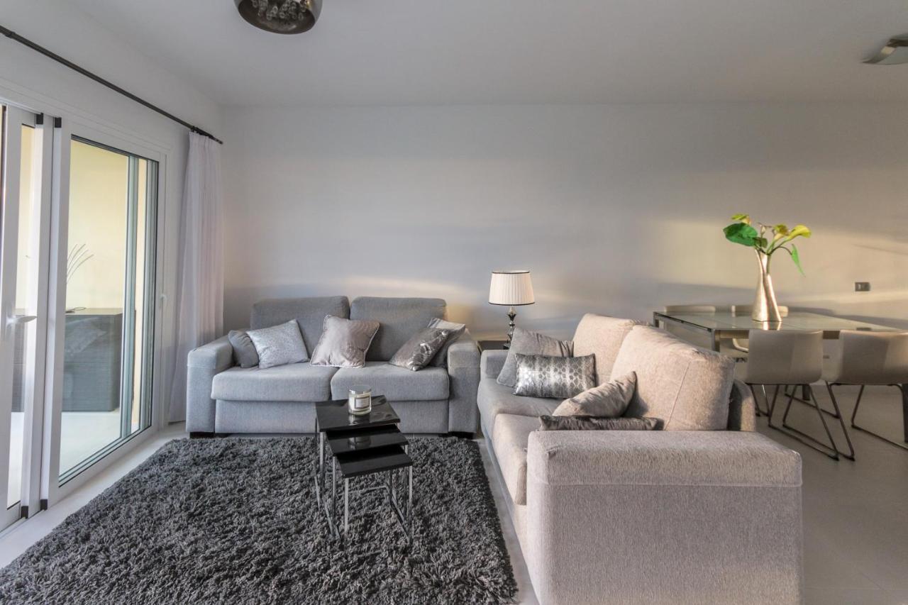 Golf View Apartment - Stunning Ocean View Golf Del Sur San Miguel de Abona Bagian luar foto