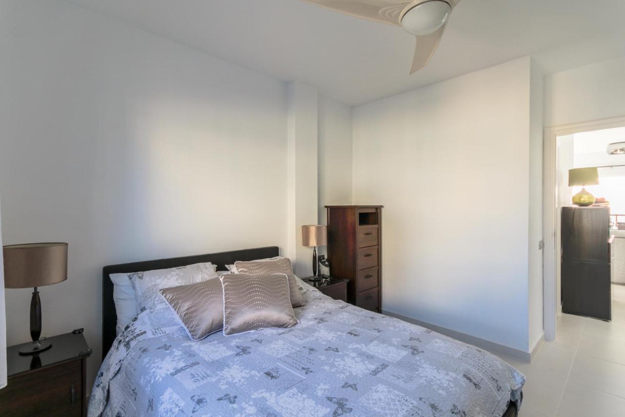 Golf View Apartment - Stunning Ocean View Golf Del Sur San Miguel de Abona Bagian luar foto