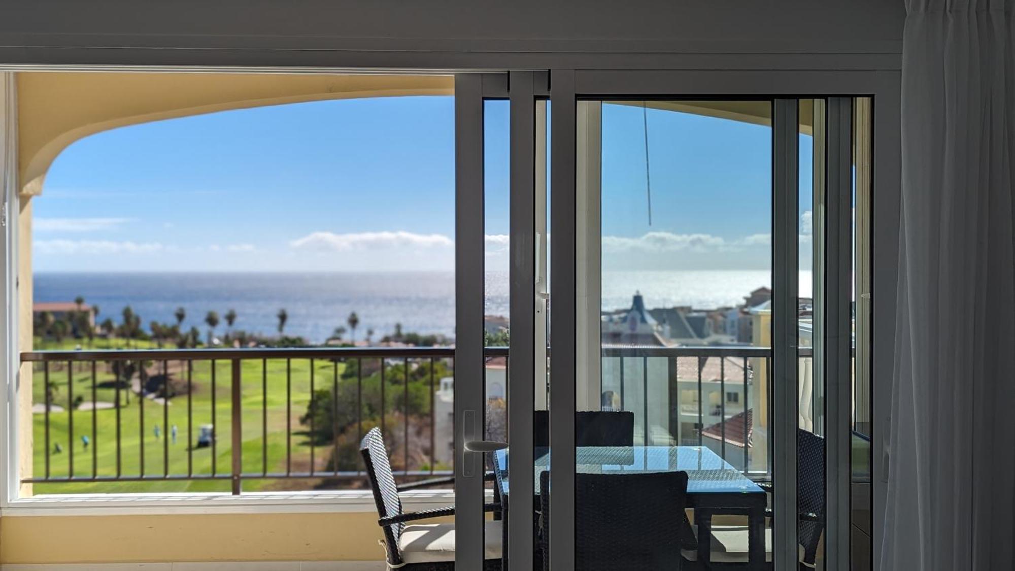Golf View Apartment - Stunning Ocean View Golf Del Sur San Miguel de Abona Bagian luar foto
